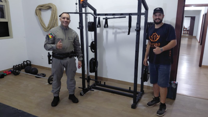 Hard Rock Hotel & Vacation Club Gramado realiza doação de equipamentos à academia da Brigada Militar